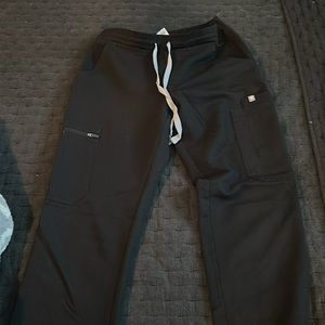 Women’s Figs Scrub Pants